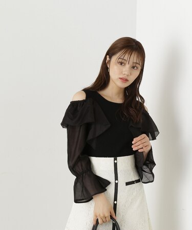 シアーラッフルスリーブニット
