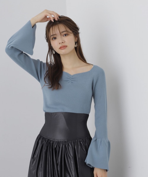 【CITY SHOP シティショップ】フレアスリーブニット オープンネックフレアスリーブニット｜プロポーションボディ