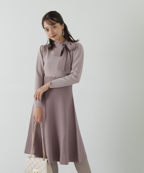 ボウタイニットフレアーワンピース｜プロポーションボディドレッシング