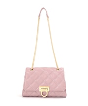 キルトチェーンショルダーバッグ