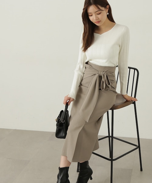 ラップ風リボンタイトスカート 24AW｜プロポーションボディ