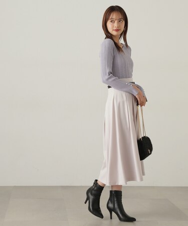 デザインフレアータックスカート　24AW