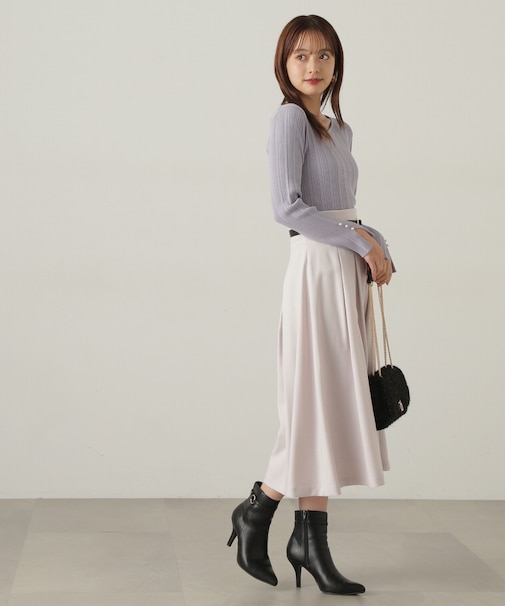 デザインフレアータックスカート　24AW