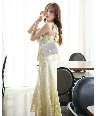 メッシュレースペプラムブラウス