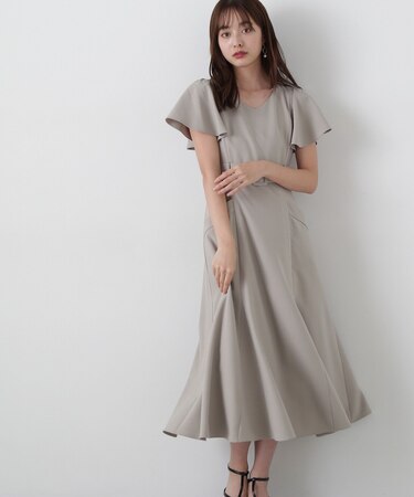 ベルト付きマーメイドワンピース