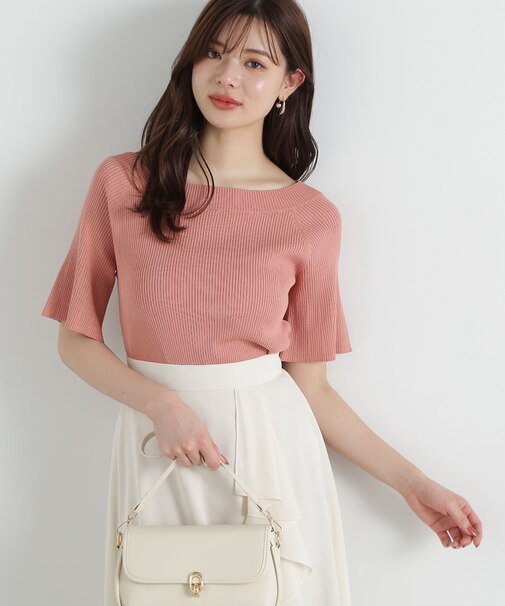 オフショルフレア袖ニット