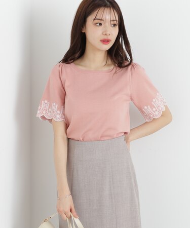 エンブロイダリーフレアスリーブニット