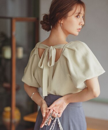 バックリボンスパンコールニット