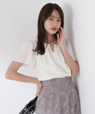 タックパールバーブラウス