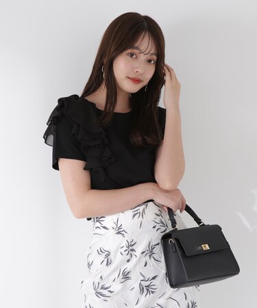 アシメフリルカットソー