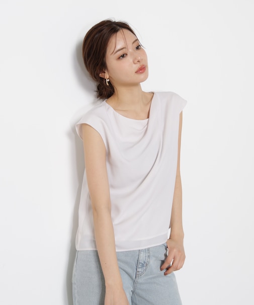 ニュアンスネックフレンチスリーブブラウス