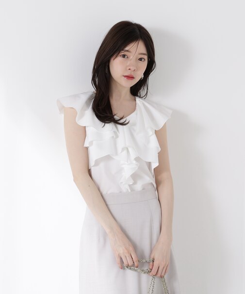 フリル半袖ブラウス