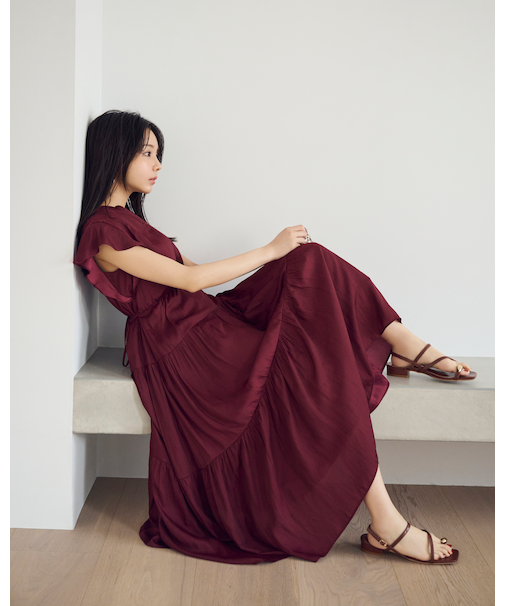 リボン付きギャザーワンピース