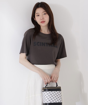 ＜ウォッシャブル＞ゴシックロゴTシャツ