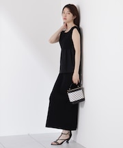 〈接触冷感〉ペプラムニットセットアップ