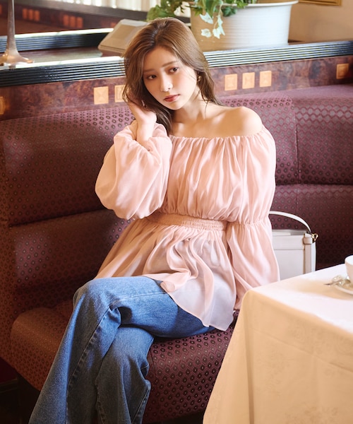 ELIN バルキースリーブオフショルブラウス ELIN エリン バルキースリーブオフショルダー38 - メルカリ