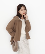 フード付きマウンテンパーカー