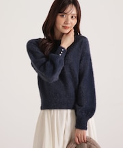 ミニシャギーオフショルニット