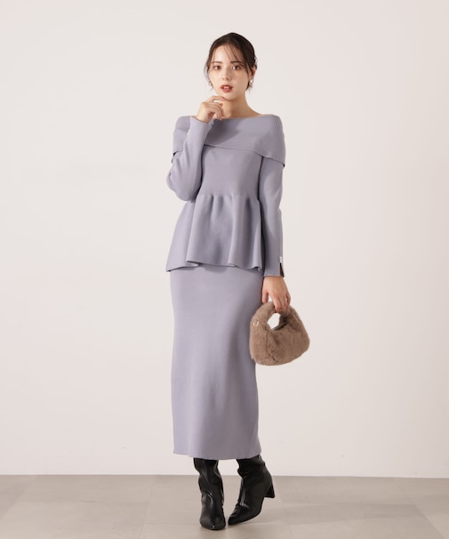 オフショルペプラムニットセット