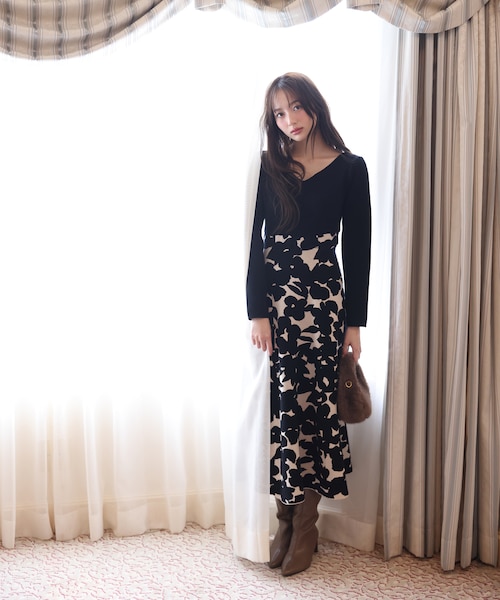 アルベロベロ☆美品！ブタさんジャガードニット 切替 ロングワンピース☆ アルベロベロ☆美品！ブタさんジャガードニット 切替 ロングワンピース