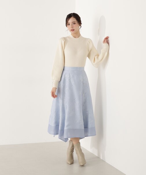 ハンカチーフヘムスカート