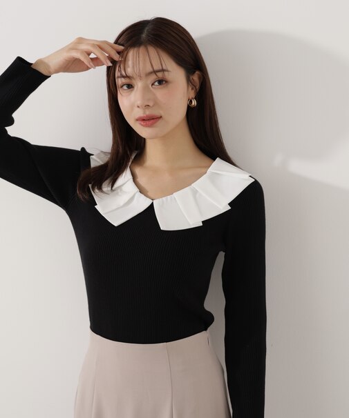 ラッフルカラーニットトップス