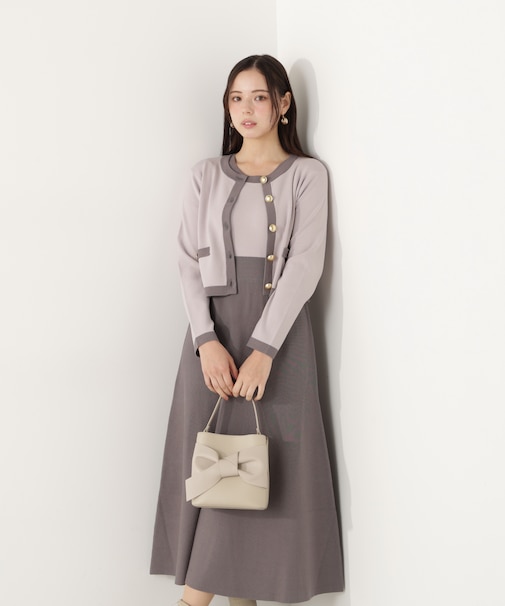 バイカラーカーデセットアップ