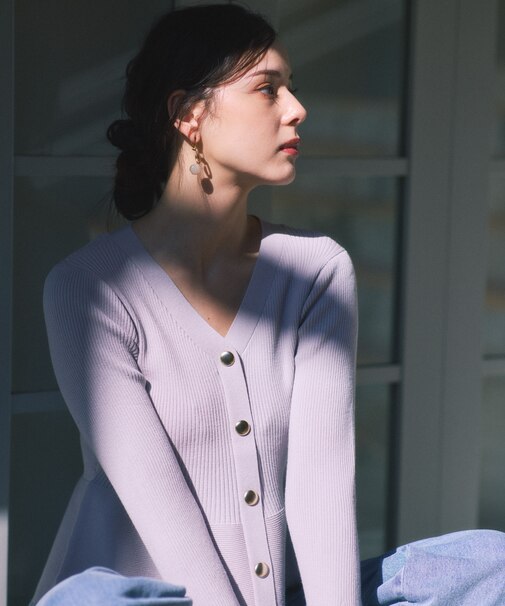 シアー切替ペプラムニット