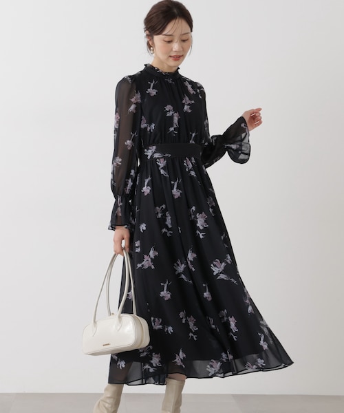 プロポーションボディードレッシング 花柄プリントギャザーワンピース ブラック 花柄プリントギャザーワンピース｜プロポーションボディドレッシングの