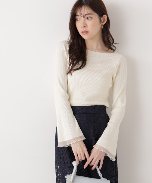 シアー切り替えボートネックニット
