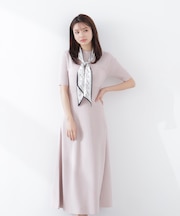 スカーフ付きニットワンピース