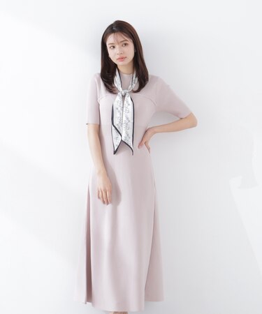 スカーフ付きニットワンピース