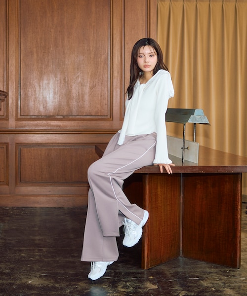 新津のんさんコラボ＞〈a／mie〉トラックパンツ 26SS｜プロポーション