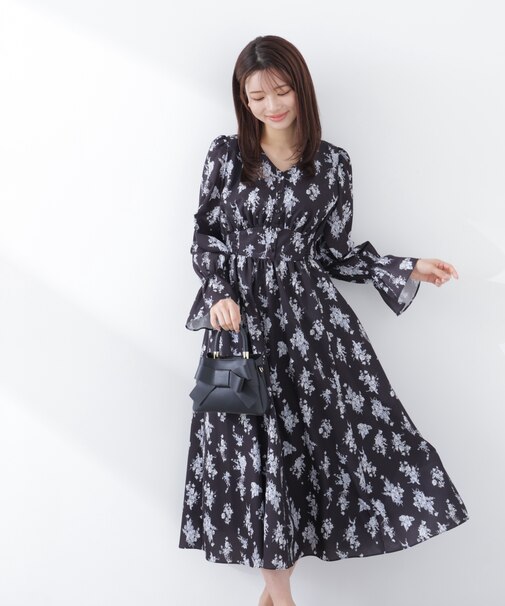 フラワープリントワンピース