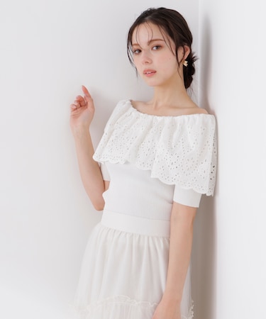 スカラップレースオフショルニット