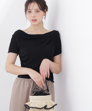 〈a／mie〉アシメドレーププルオーバー