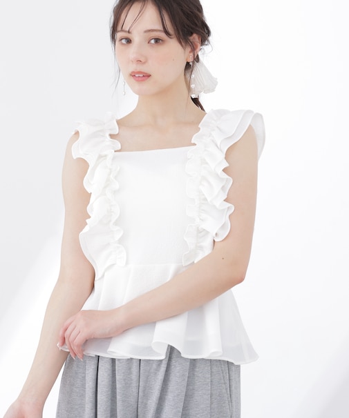 フリルブラウス