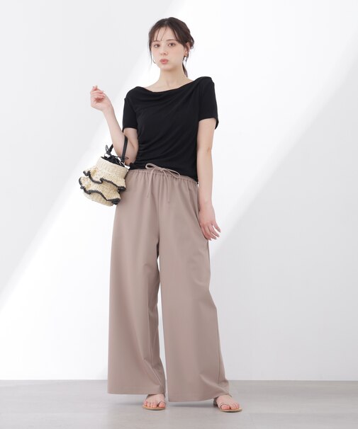 〈a／mie〉ワイドイージーパンツ