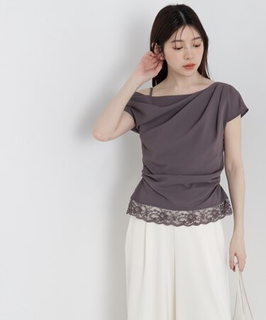 〈a／mie〉アシメドレープブラウス