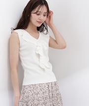 フリルノースリーブニット