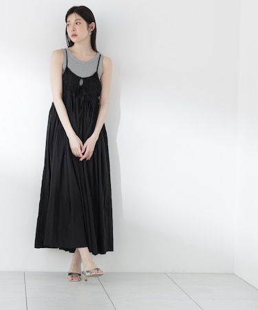 〈a／mie〉タックキャミワンピース26SS