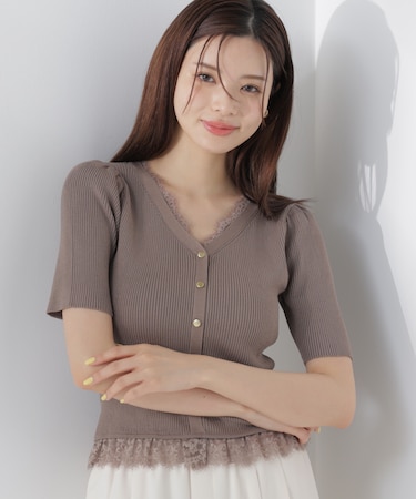 レースレイヤード風リブニット