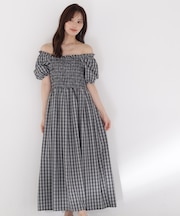 チェック柄シャーリングワンピース
