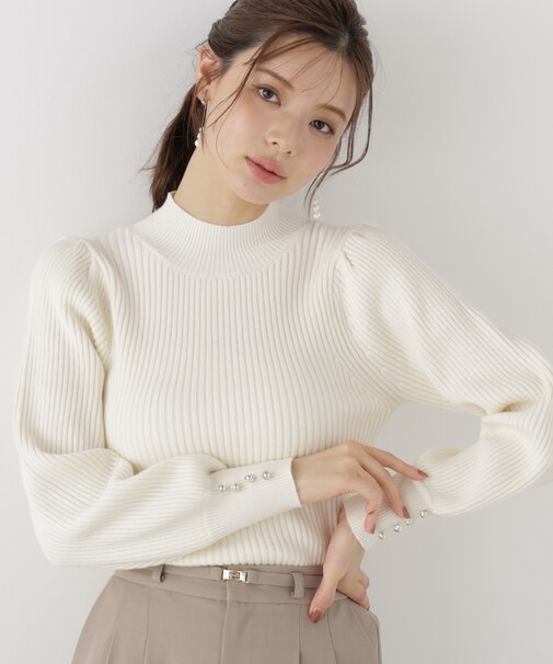 ボリュームタートルニット