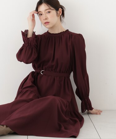 部分刺繍スリーブワンピース