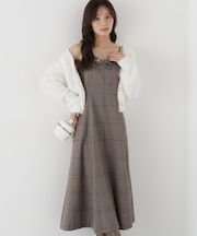 モチーフ刺繍キャミワンピース