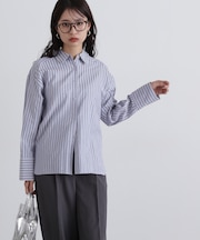 バックオープンデザインシャツ