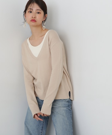麻混Vネックニット
