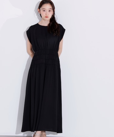 ギャザーデザインワンピース