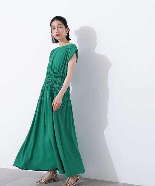 ギャザーデザインワンピース